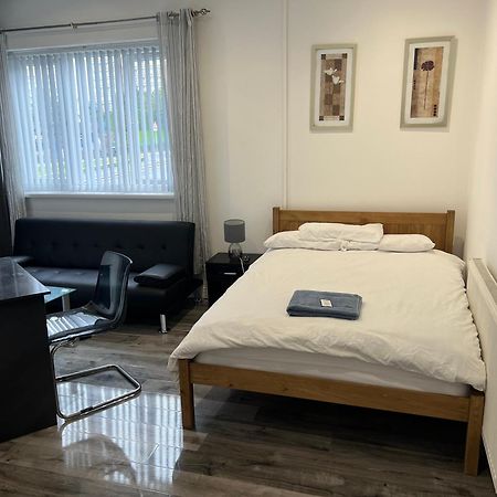Zams Rooms Stoke-on-Trent Dış mekan fotoğraf