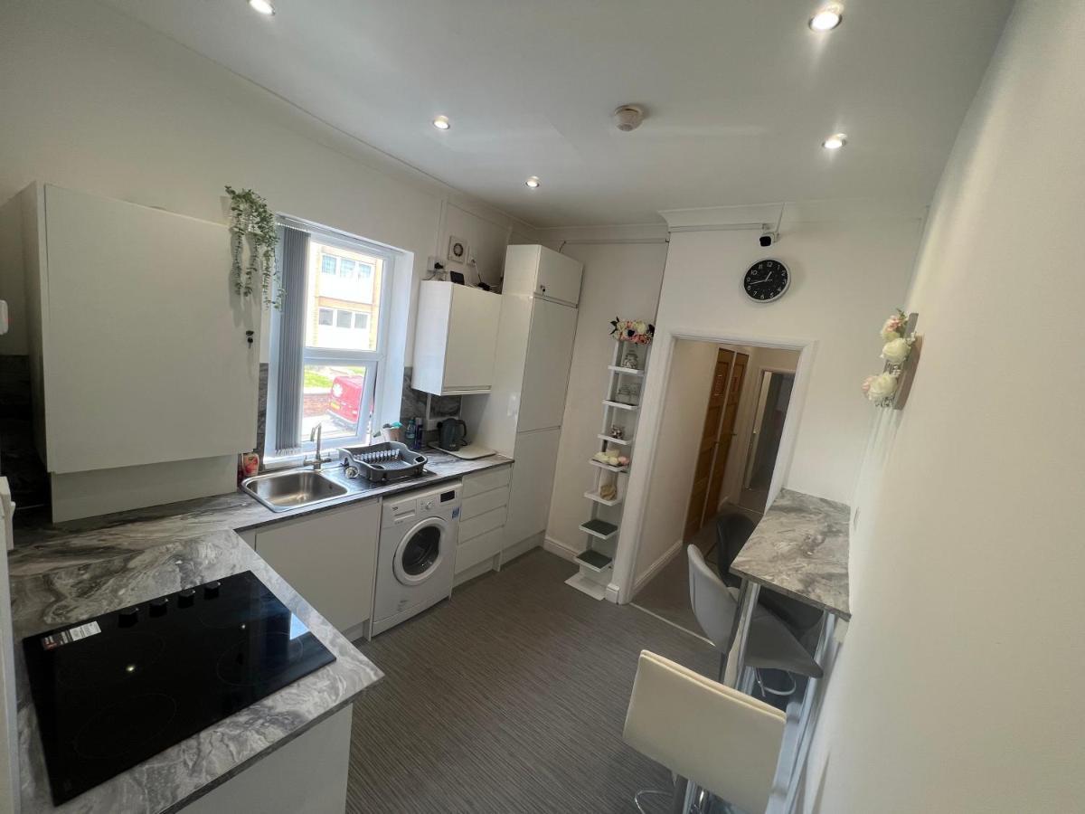 Zams Rooms Stoke-on-Trent Dış mekan fotoğraf